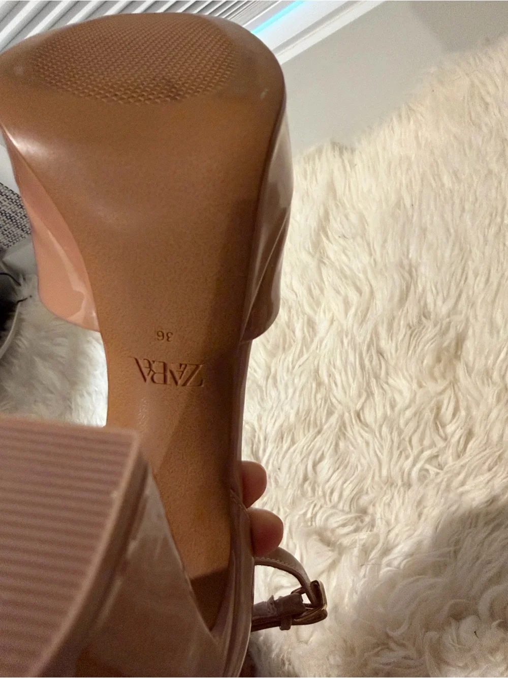 🤎 Zara Patent Platform Heels – Nude – Size 36